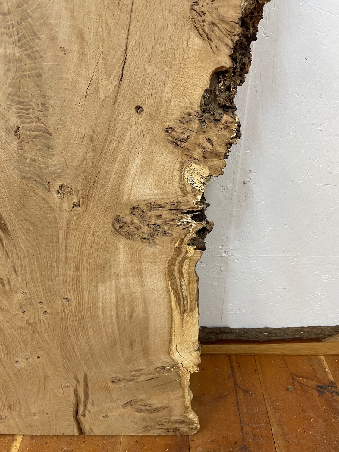 BURRY OAK Natural Waney Edge Slab Milled Finish Hardwood Board 1547C-3 Thickness 4.8cm Kiln Dried Seasoned Live Edge Desktops Coffee Tabletops Wildwood - Image 7