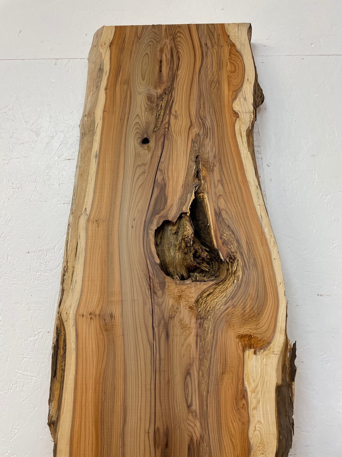 YEW Natural Waney Edge Slab Planed Finish Hardwood Board 1594-2 Thickness 4.5cm Kiln Dried Seasoned Live Edge Wallart Wildwood - Image 4