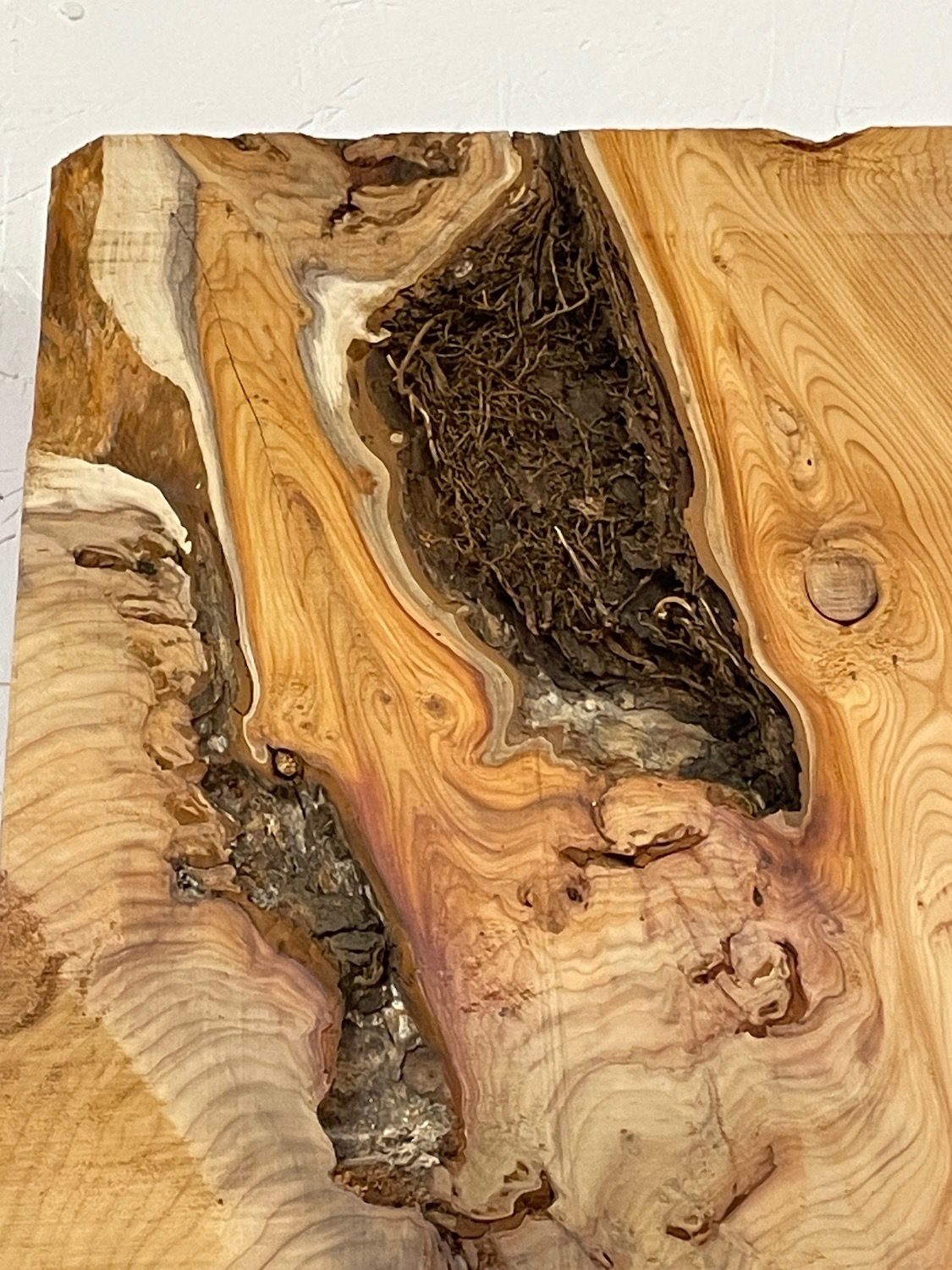 YEW Bookmatched Table Set Single Waney Edge Slabs Planed Finish Hardwood Boards 1593-4/5 Thickness 4.8cm Kiln Dried Seasoned Live Edge Epoxy Resin Projects Wildwood Desktop Tabletop Kitchen Worktops Dining Tabletops - Image 17