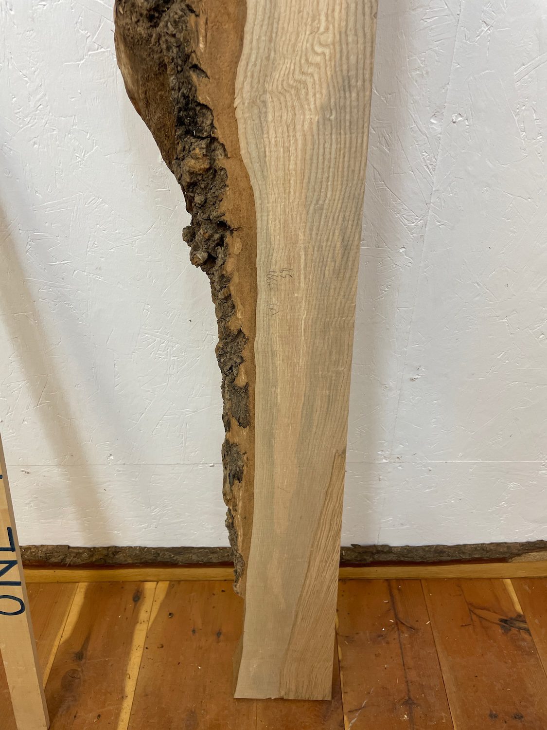 ASH Single Waney Edge Slab Planed Finish Hardwood Board 1666A-8 Thickness 6.5cm Kiln Dried Seasoned Live Edge Wildwood Shelves Mantels - Image 5