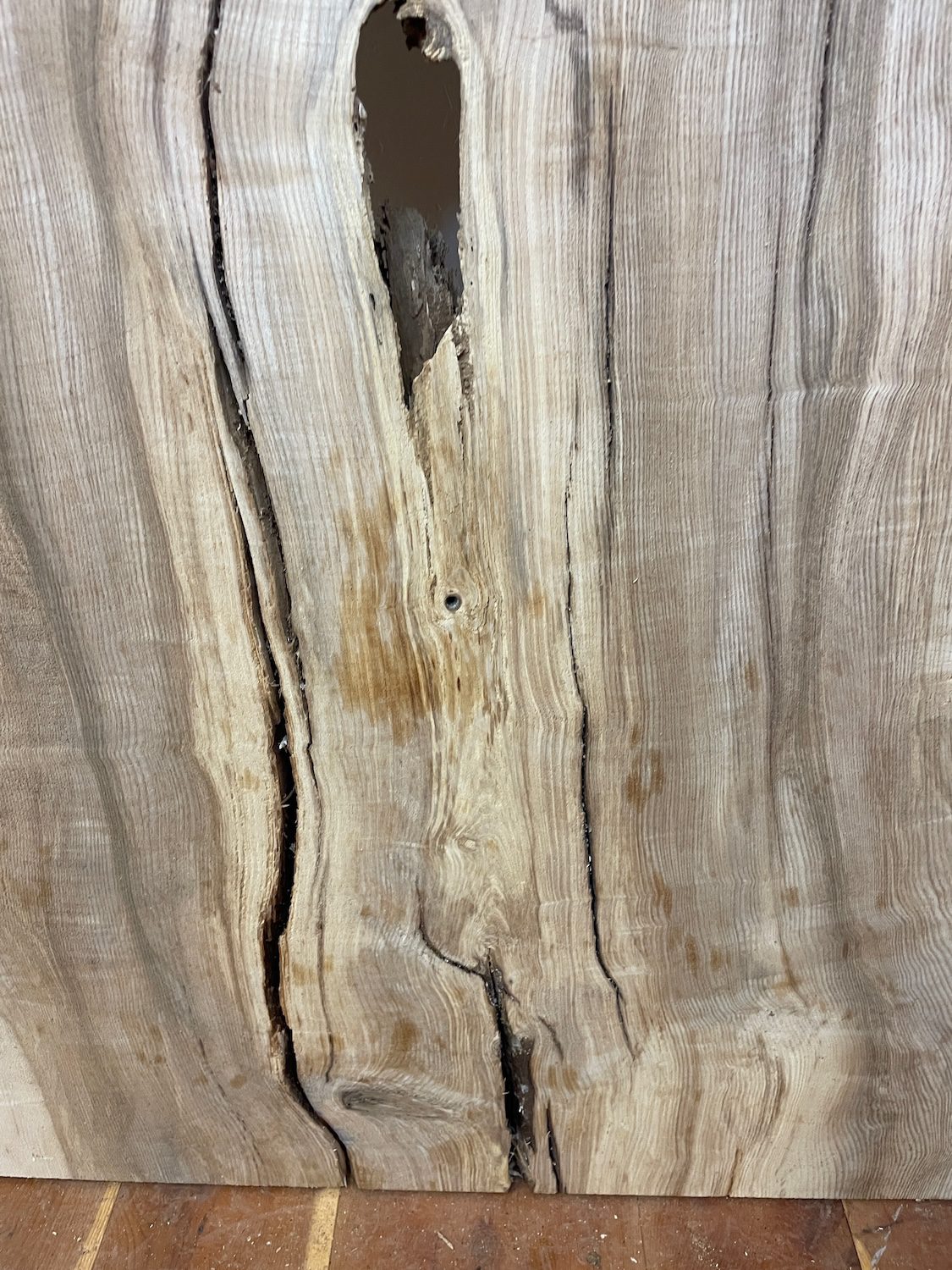 RIPPLE FIGURED OLIVE ASH Natural Waney Edge Slab Milled Finish Hardwood Board 1647B-7 Thickness 6cm Kiln Dried Seasoned Live Edge Desks Wildwood Dining Tabletops Coffee Tabletops Wallart - Image 10