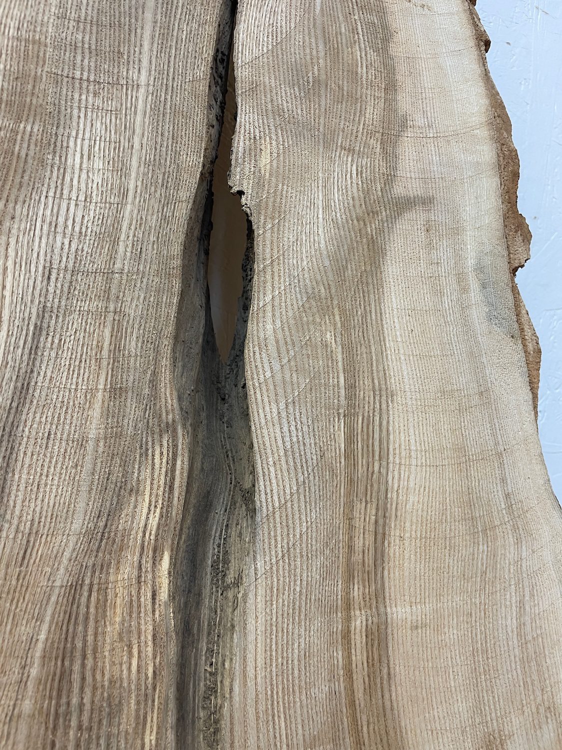 RIPPLE FIGURED OLIVE ASH Natural Waney Edge Slab Milled Finish Hardwood Board 1647B-8 Thickness 6cm Kiln Dried Seasoned Live Edge Desks Wildwood Dining Tabletops Coffee Tabletops - Image 13