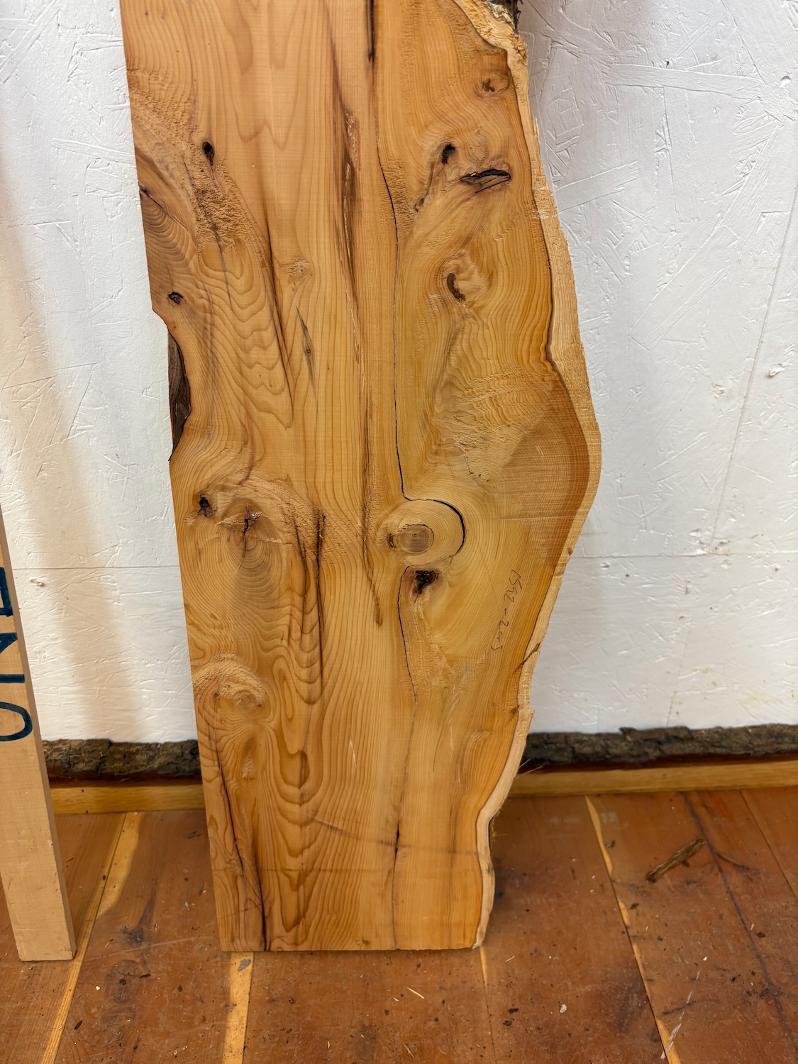 YEW Single Waney Edge Slab Planed Finish Hardwood Board 1592-3-1 Thickness 5cm Kiln Dried Seasoned Live Edge Shelves Mantels Wildwood - Image 5