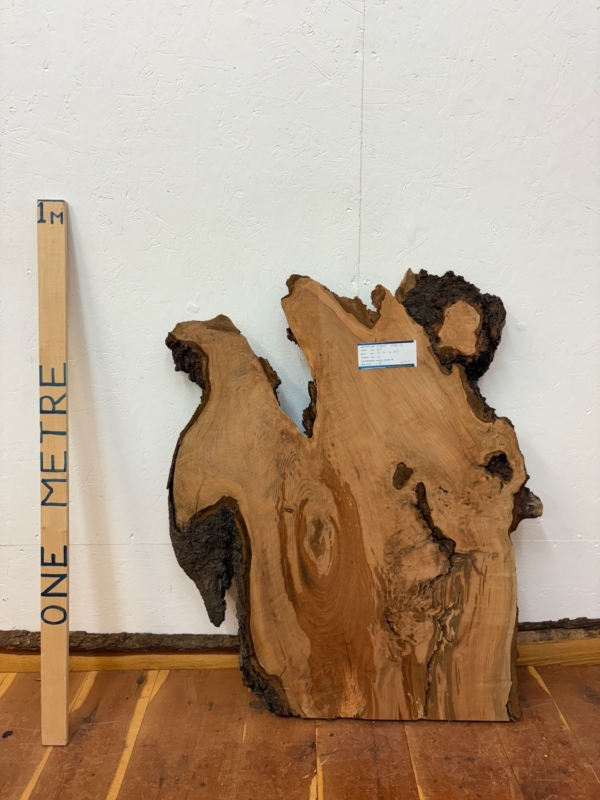 CHERRY Natural Waney Edge Slab Milled Finish Hardwood Board 1554A-4 Thickness 6cm Kiln Dried Seasoned Live Edge Offcuts